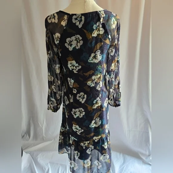 Cabi Pirouette Floral V-Neck Shift Dress Long-Sleeve Ruffle Hem Blue Multi Sz XS - Picture 5 of 14